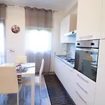 Alba A Prázdninový dům